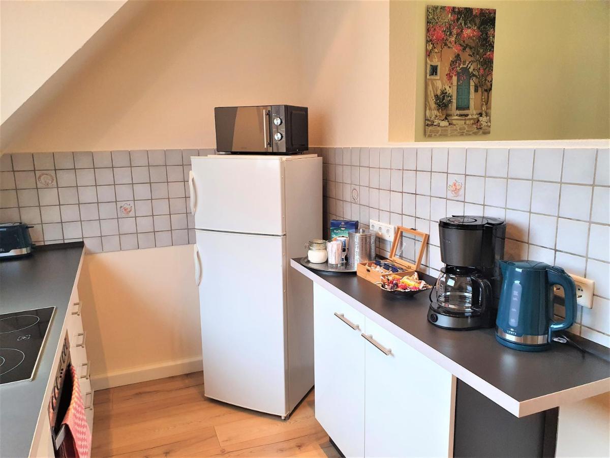 Bis 5 Personen, Parkplatz, Arbeitsplatz Apartamento Solingen Exterior foto