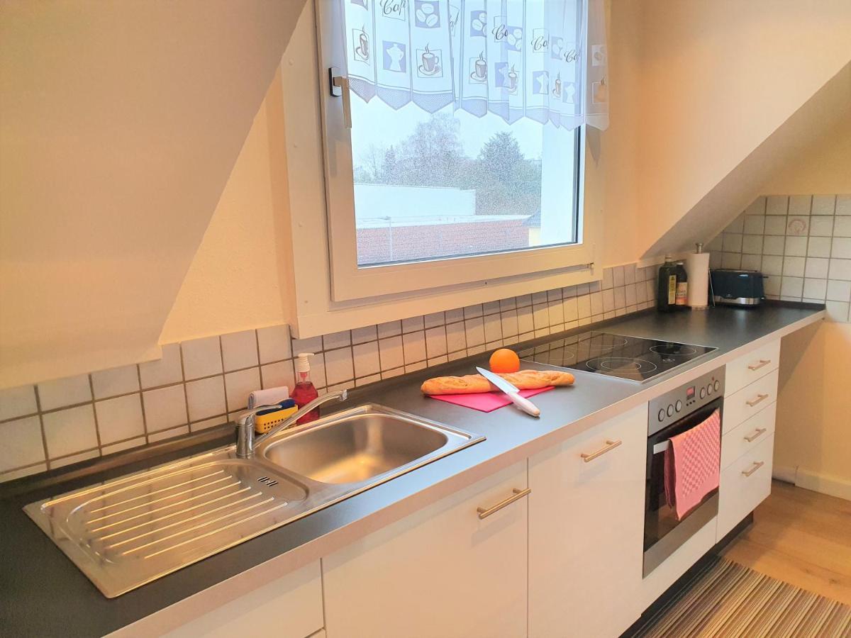 Bis 5 Personen, Parkplatz, Arbeitsplatz Apartamento Solingen Exterior foto